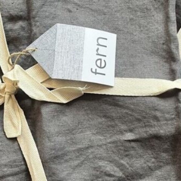 FERN 100% Linen Pillow Covers Charcoal Gray 20 in.² Accent Pillowcase - Picture 11 of 13